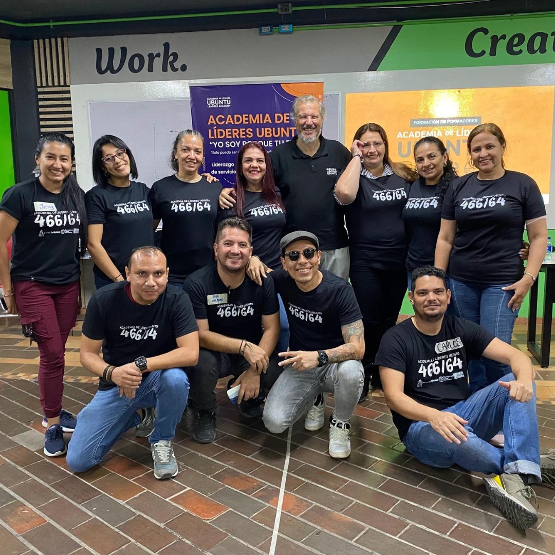  Na Colômbia, a Academia de Líderes Ubuntu tem crescido de uma forma verdadeiramente notável